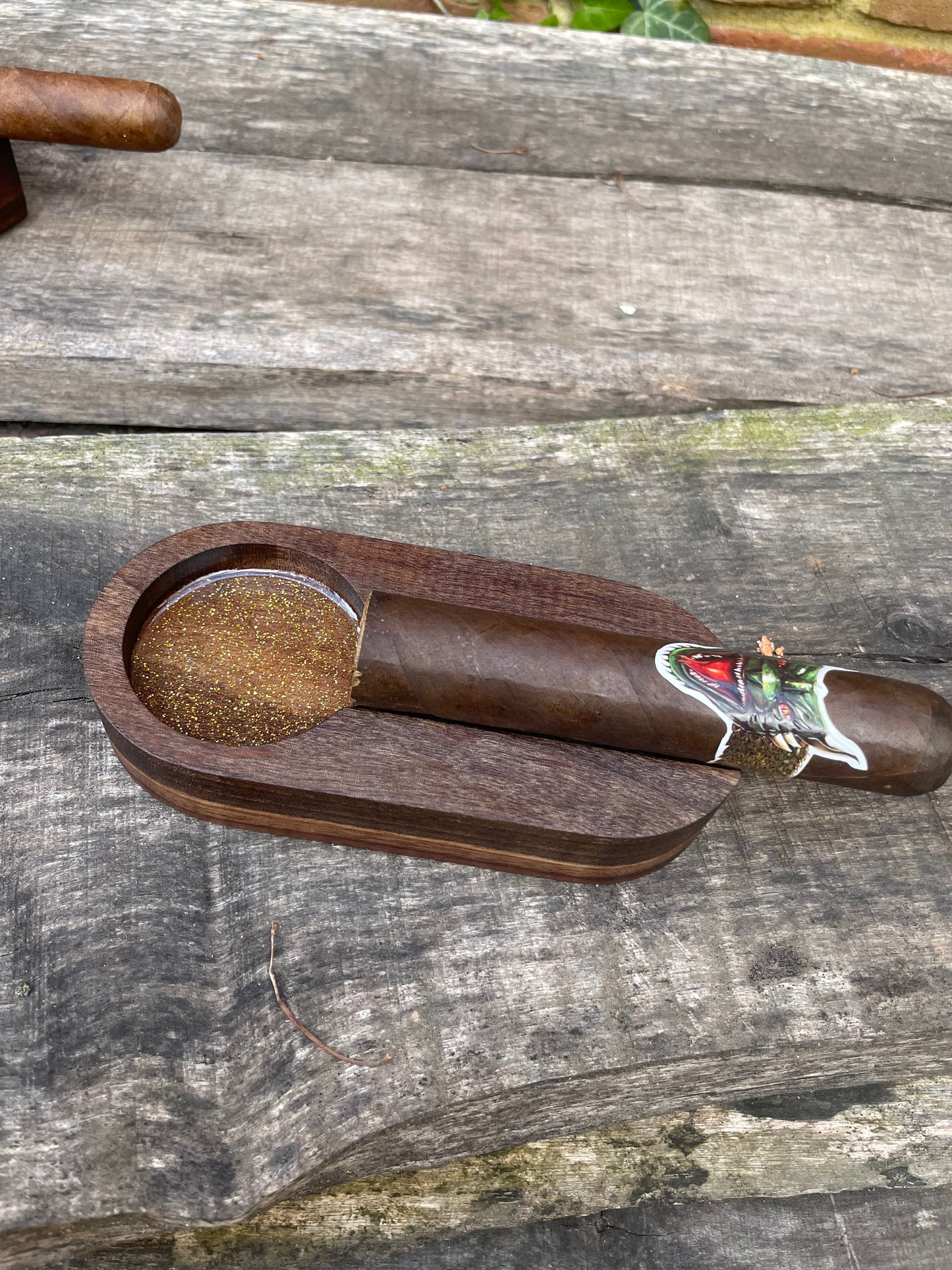 Cigar tray - oval single - black walnut