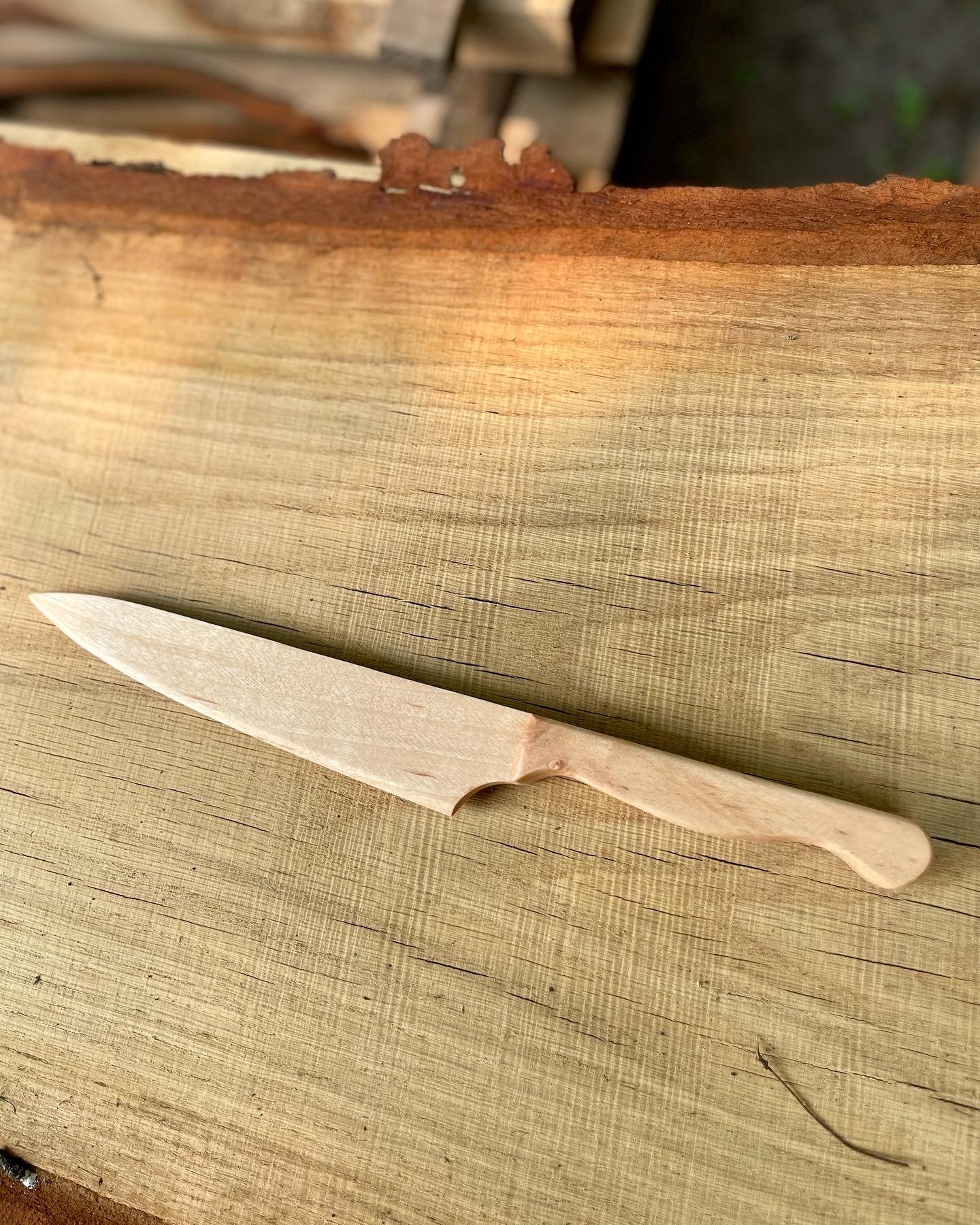 Cake knife